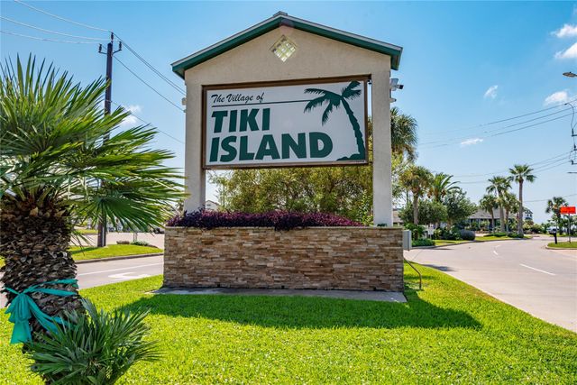 425 Amanda Circle, Tiki Island, TX 77554