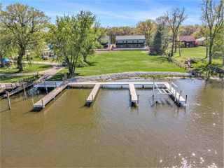 10371 N Cedar Drive 7, Robinson Twp, MI 49417