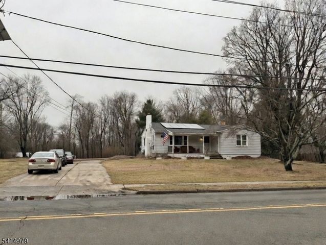 53 Carlton Ave, Ewing Twp., NJ 08618