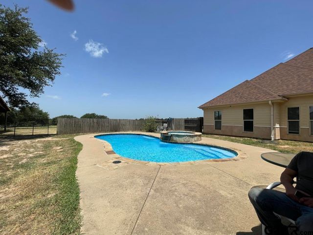 23211 FM 1995, Lindale, TX 75771