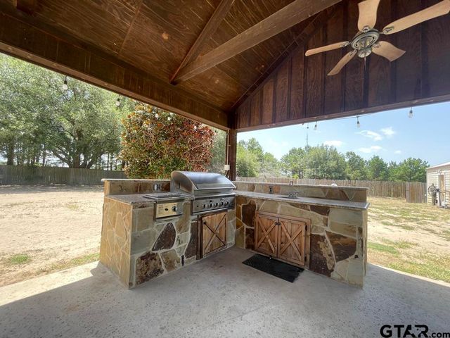 23211 FM 1995, Lindale, TX 75771