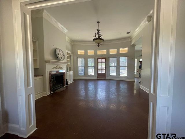 23211 FM 1995, Lindale, TX 75771