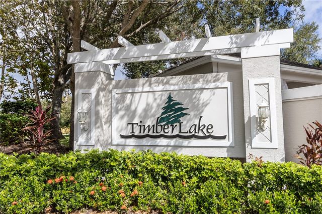 2108 Timberlake Circle 3, Vero Beach, FL 32966
