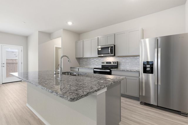 12809 Village Spun PLZ, Buda, TX 78610