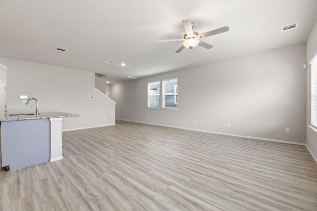 12809 Village Spun PLZ, Buda, TX 78610