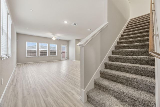 12809 Village Spun PLZ, Buda, TX 78610