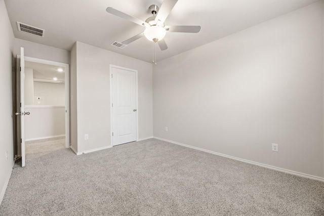 12809 Village Spun PLZ, Buda, TX 78610