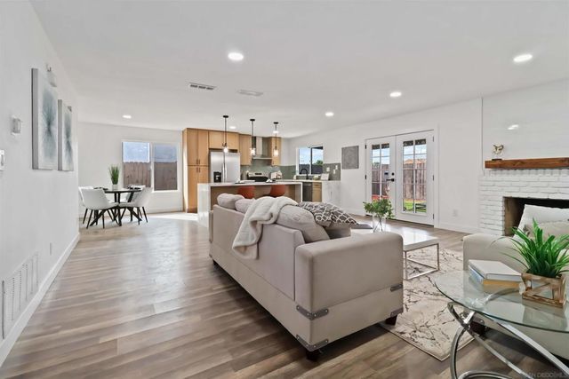 10902 Whippletree Ln., Spring Valley, CA 91978