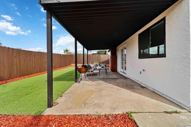 10902 Whippletree Ln., Spring Valley, CA 91978