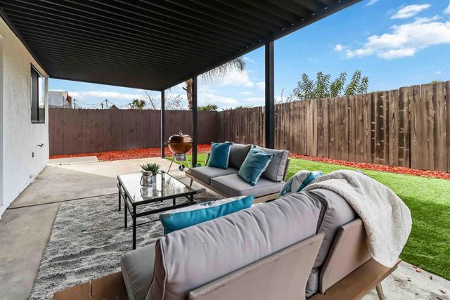 10902 Whippletree Ln., Spring Valley, CA 91978