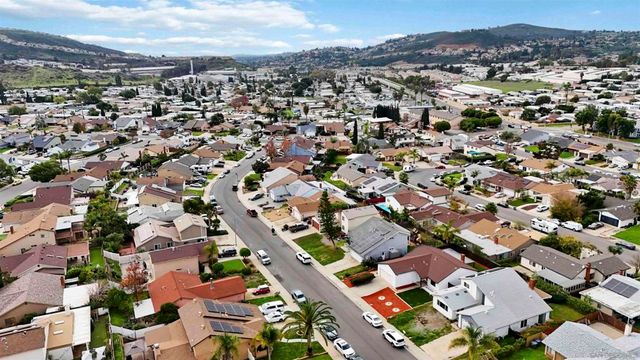 10902 Whippletree Ln., Spring Valley, CA 91978