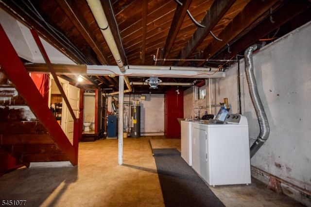 441 9Th Ave, Paterson City, NJ 07514
