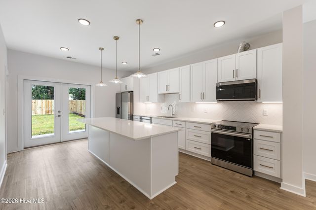 607 Marstellar Street, Wilmington, NC 28401