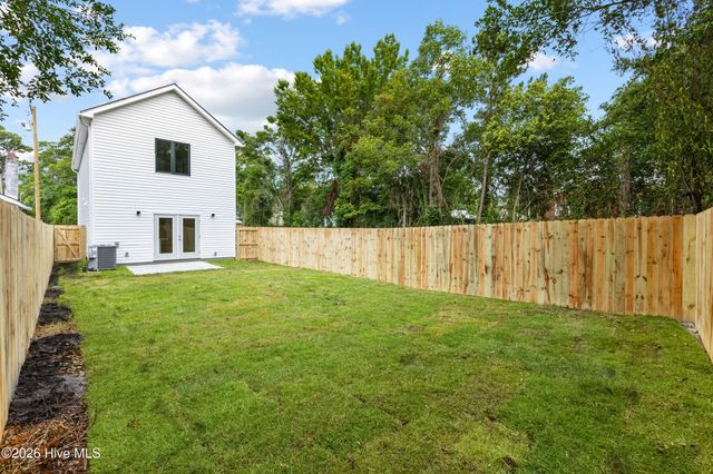 607 Marstellar Street, Wilmington, NC 28401