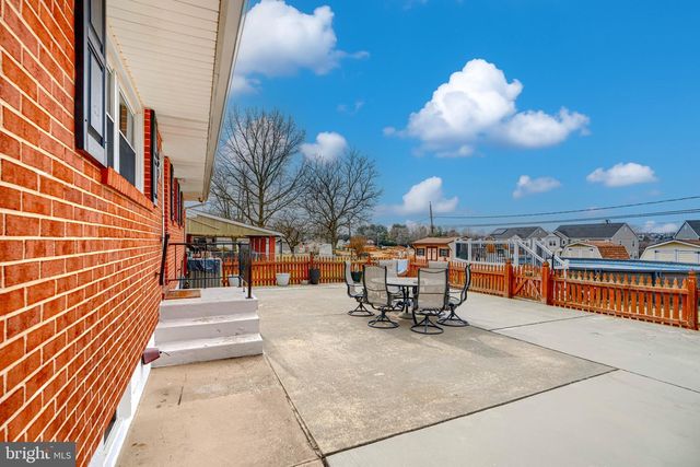 9518 HOLIDAY MANOR RD, Baltimore, MD 21236