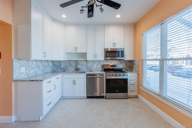 728 Birchwood Park Drive, Middle Island, NY 11953