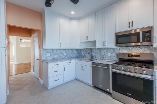 728 Birchwood Park Drive, Middle Island, NY 11953