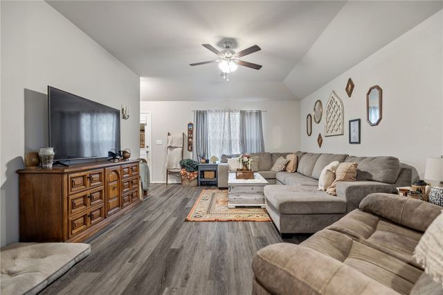 10620 Cottonwood Drive, Fort Smith, AR 72916