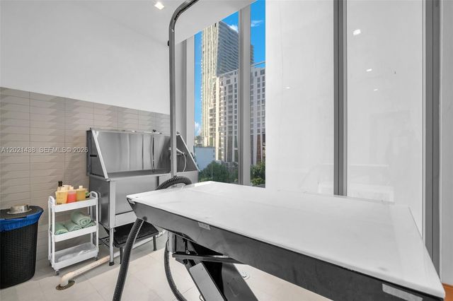 700 NE 26th Ter 2105, Miami, FL 33137