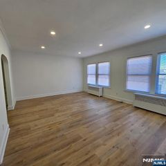 78 Main Street 2, Hackensack, NJ 07601