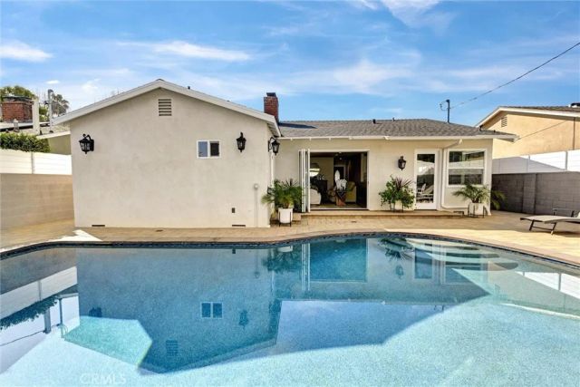 5450 Nagle Avenue, Sherman Oaks, CA 91401