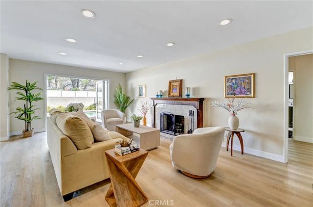 5450 Nagle Avenue, Sherman Oaks, CA 91401