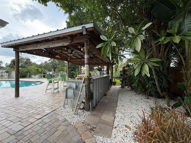 8715 DRIFTWOOD DRIVE, Tampa, FL 33615