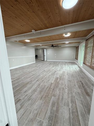 8715 DRIFTWOOD DRIVE, Tampa, FL 33615
