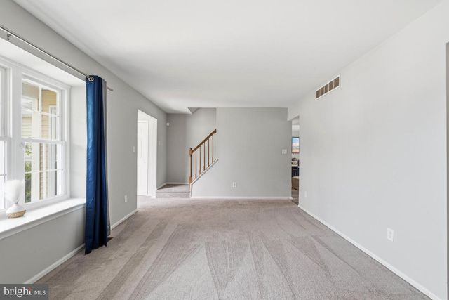 29 WILSON DR, Sicklerville, NJ 08081