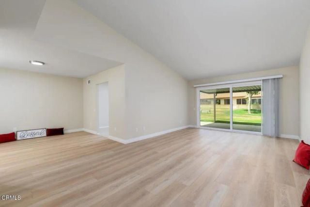 23115 Village 23, Camarillo, CA 93012