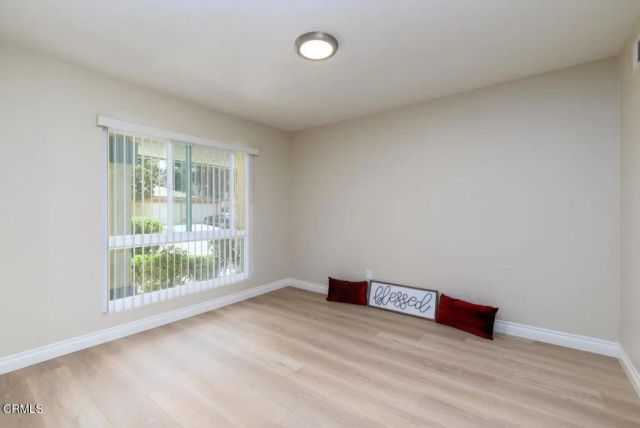 23115 Village 23, Camarillo, CA 93012
