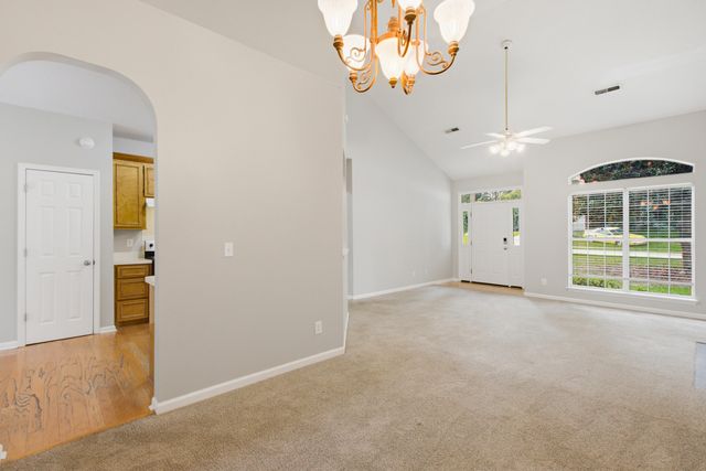 119 Round Table Lane, Goose Creek, SC 29445