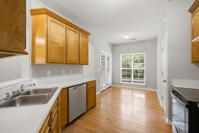 119 Round Table Lane, Goose Creek, SC 29445