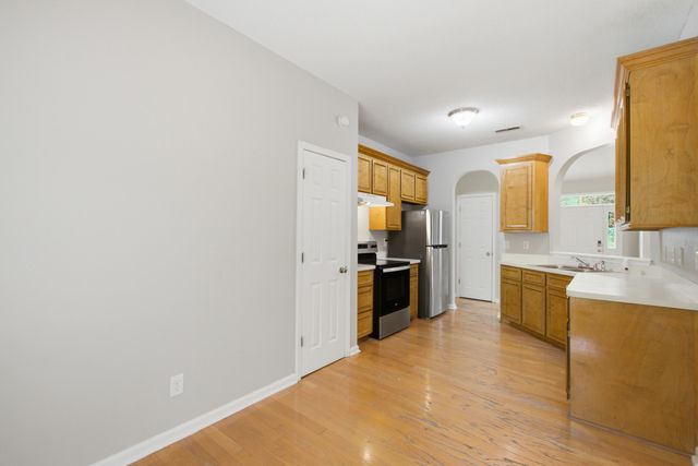 119 Round Table Lane, Goose Creek, SC 29445