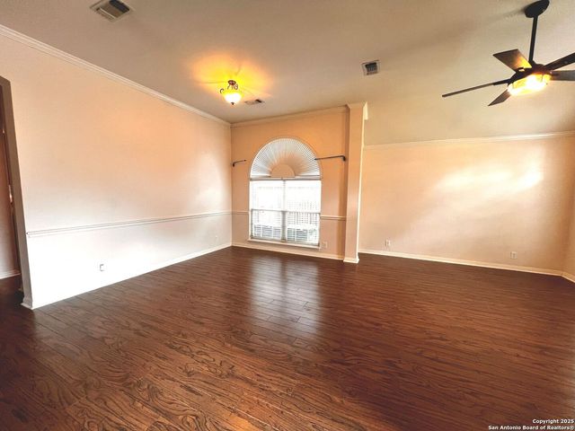 11 Bedford Oaks, San Antonio, TX 78254