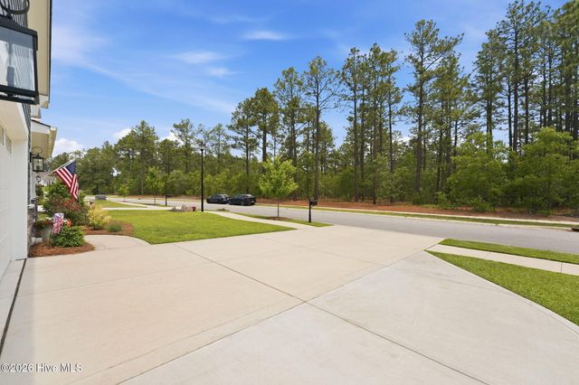 166 Fontana Lake Road, Aberdeen, NC 28315