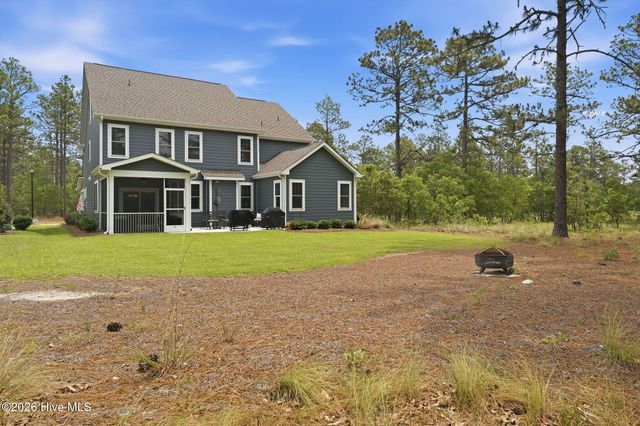 166 Fontana Lake Road, Aberdeen, NC 28315