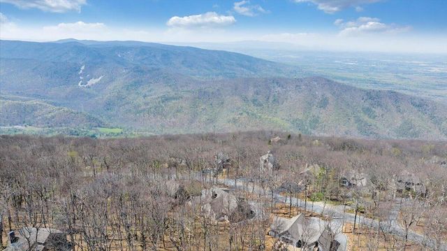 115 Hemlock DR, Wintergreen, VA 22958