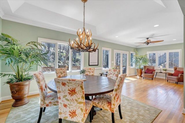115 Hemlock DR, Wintergreen, VA 22958