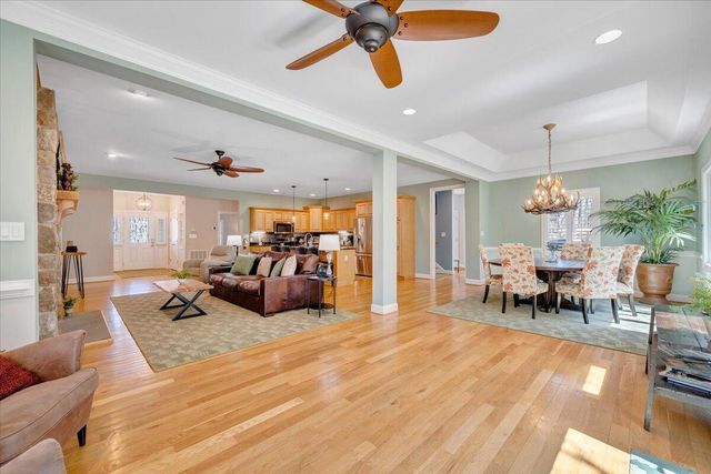 115 Hemlock DR, Wintergreen, VA 22958