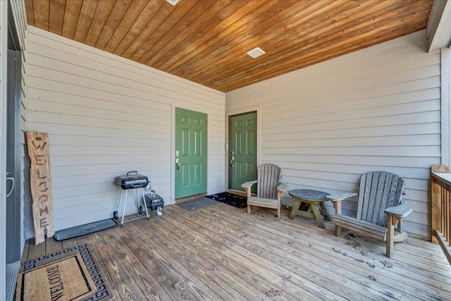 115 Hemlock DR, Wintergreen, VA 22958