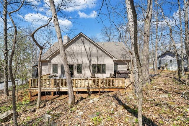 115 Hemlock DR, Wintergreen, VA 22958