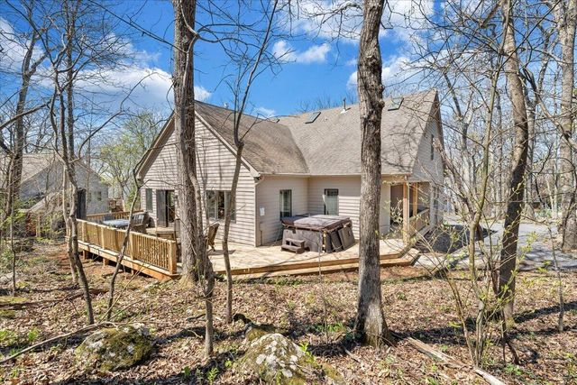 115 Hemlock DR, Wintergreen, VA 22958
