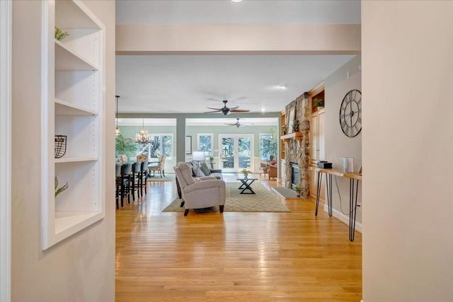 115 Hemlock DR, Wintergreen, VA 22958