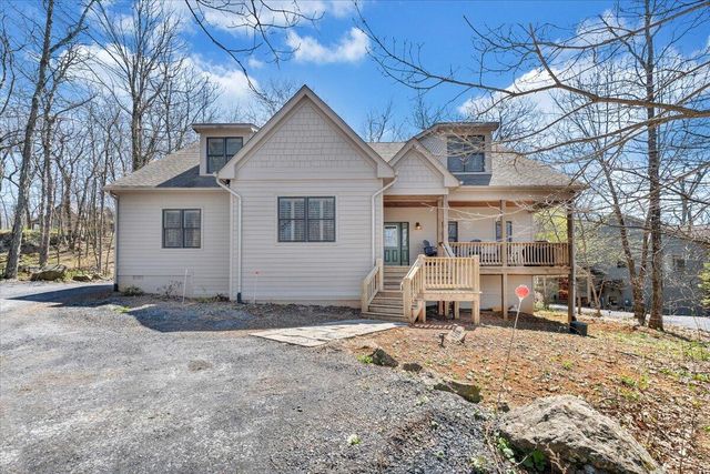 115 Hemlock DR, Wintergreen, VA 22958