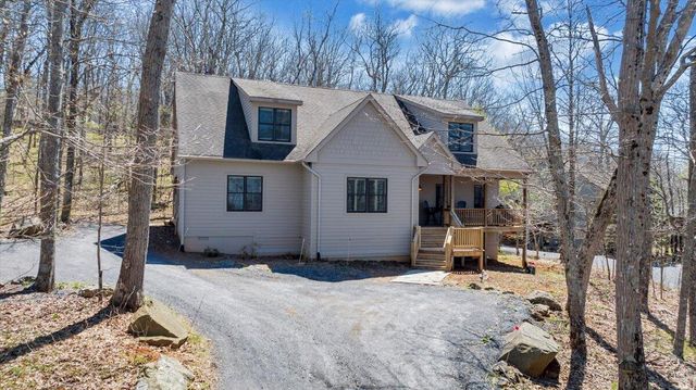 115 Hemlock DR, Wintergreen, VA 22958