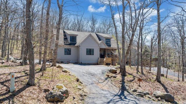 115 Hemlock DR, Wintergreen, VA 22958