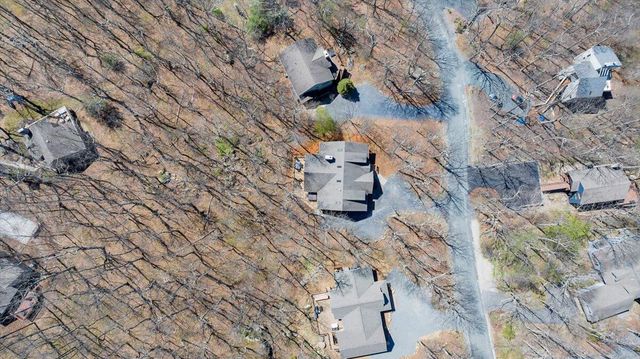 115 Hemlock DR, Wintergreen, VA 22958