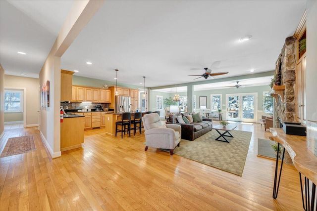 115 Hemlock DR, Wintergreen, VA 22958