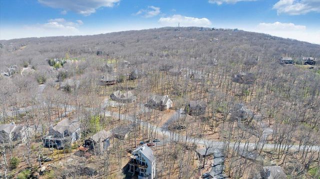 115 Hemlock DR, Wintergreen, VA 22958
